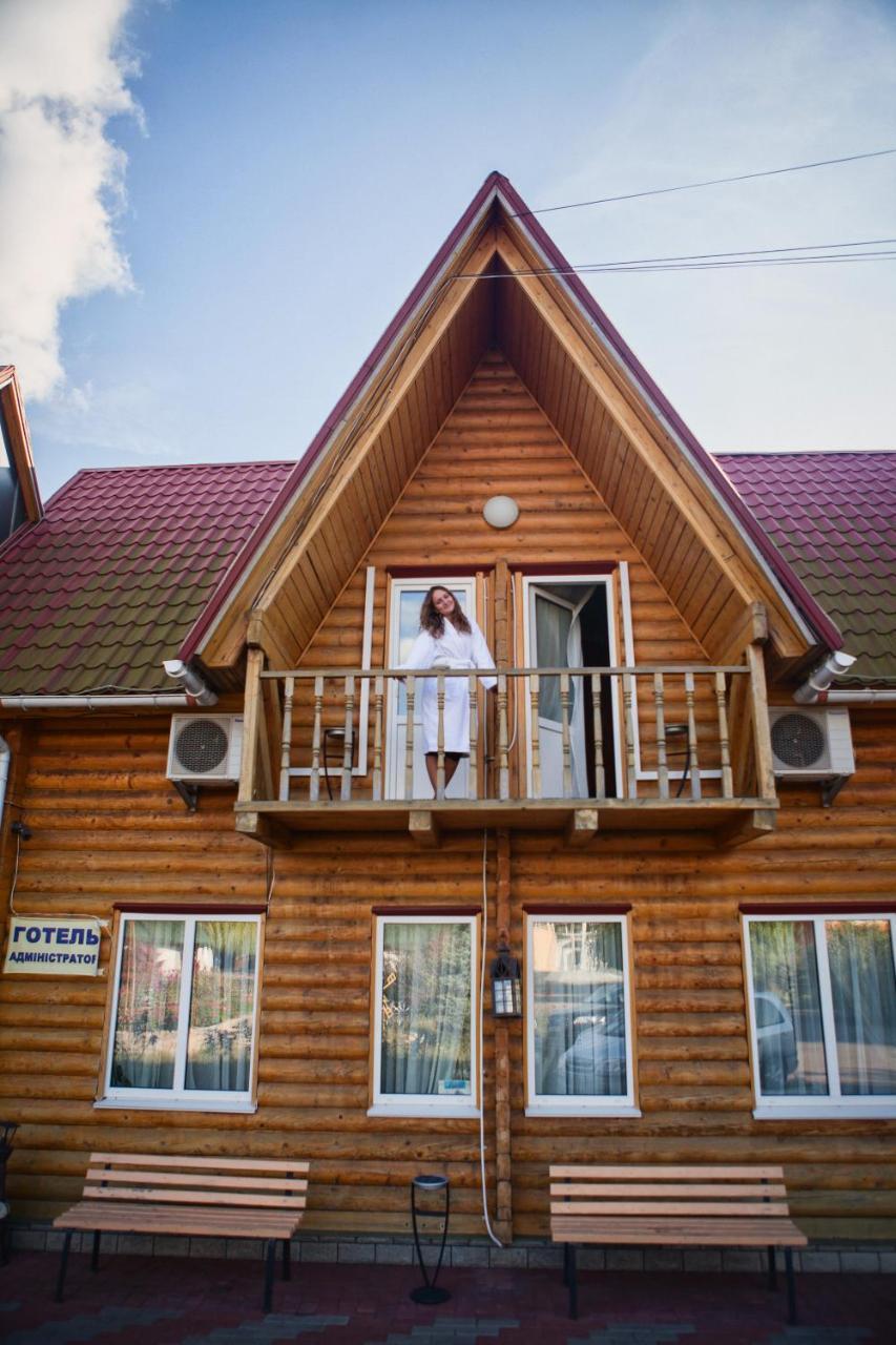Edem Hotel Chubynske Esterno foto