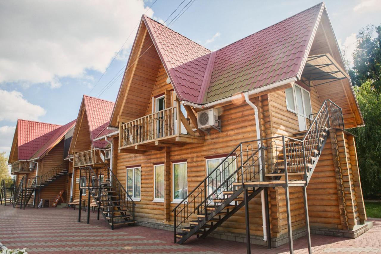 Edem Hotel Chubynske Esterno foto